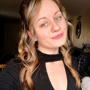 Meet your Posher, Brittany